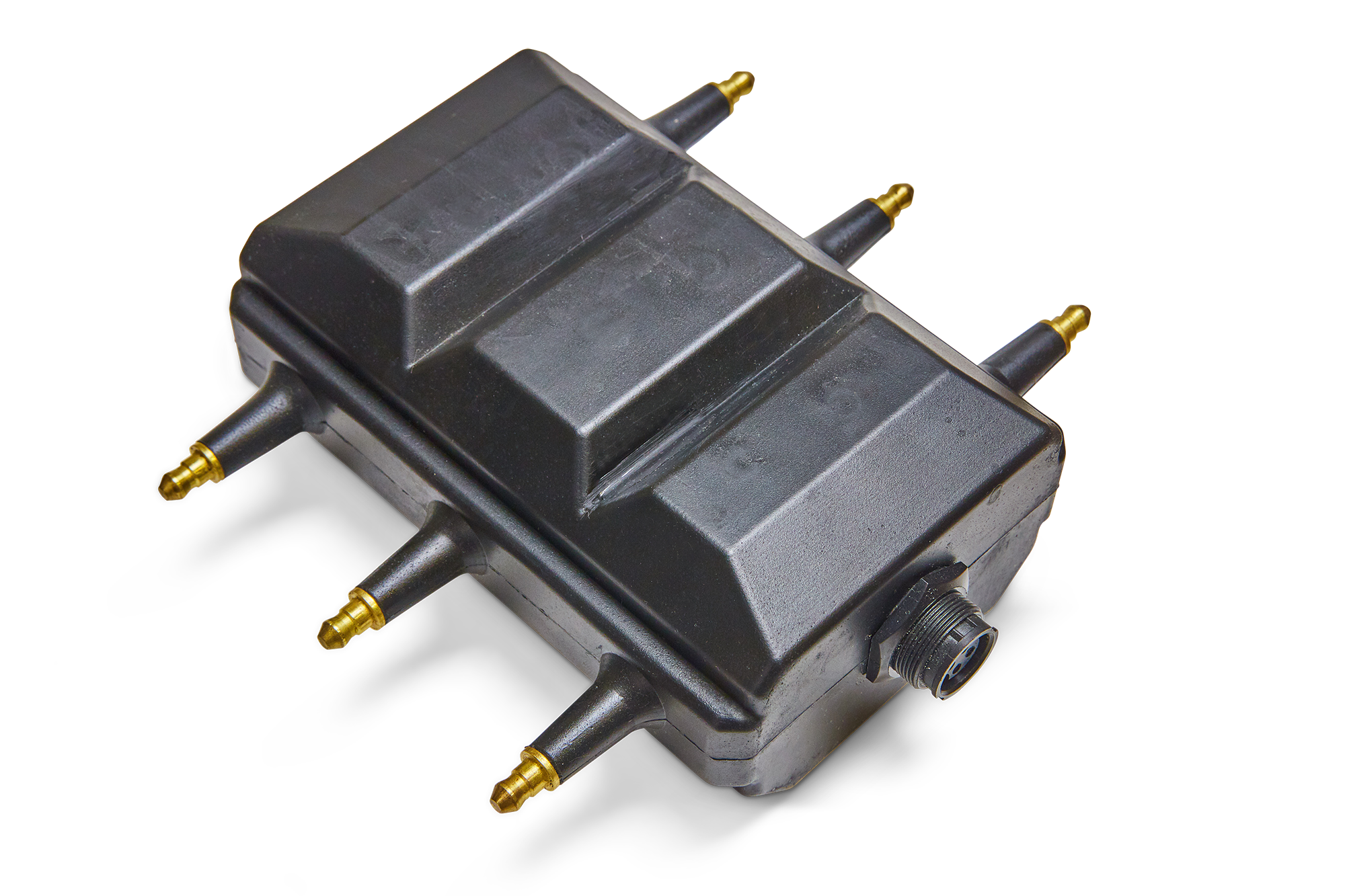 The Benefits of R-Core Transformers: Compact Design vs. High-Capacity in Transformer Cores